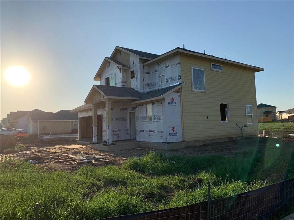 104 Saranac Drive - Photo 1
