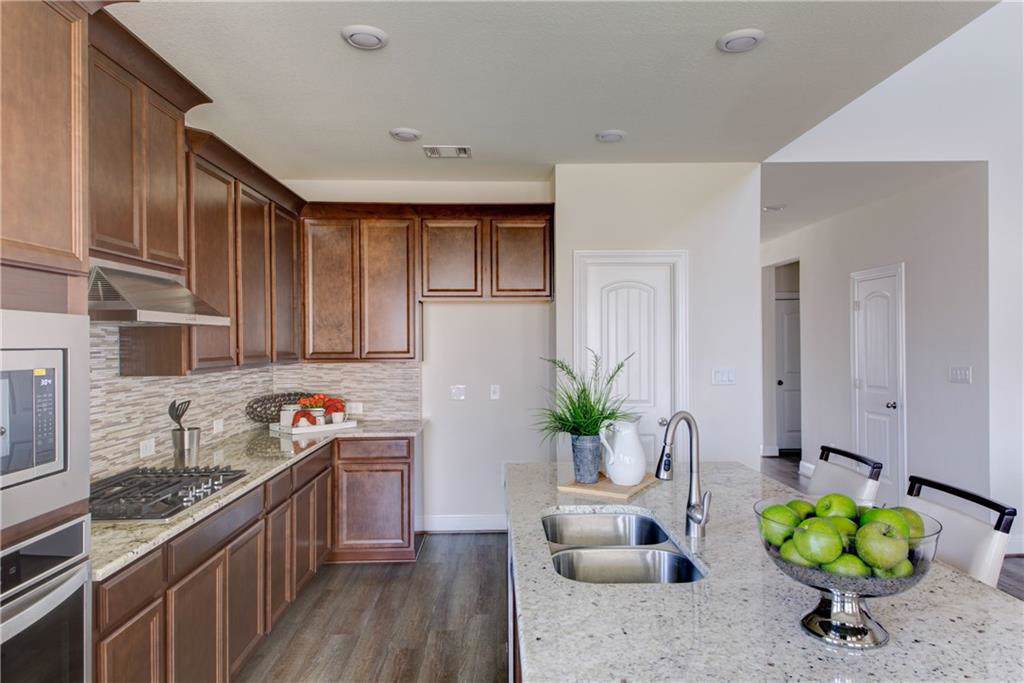829 Kenney Fort Xing - Photo 1