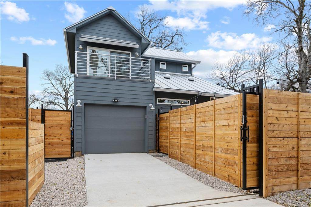 2102 2nd St - Photo 1