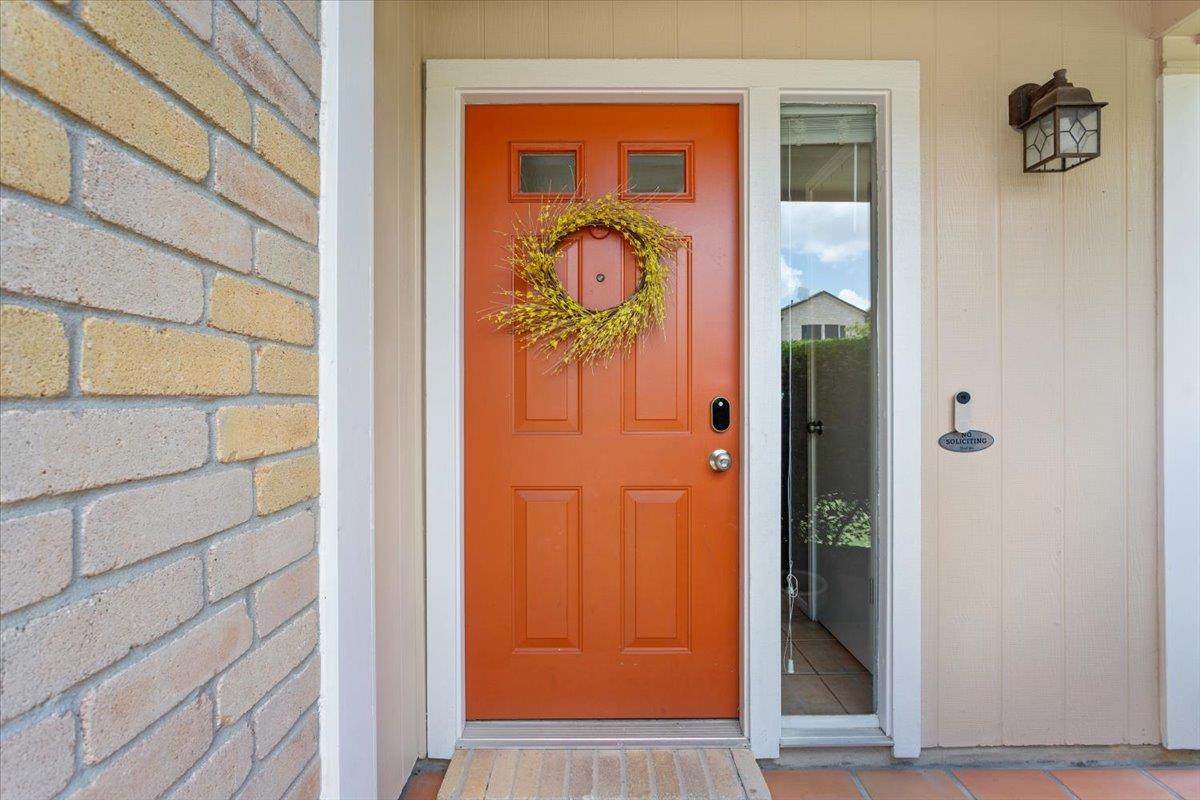 2203 Nathan Dr - Photo 1