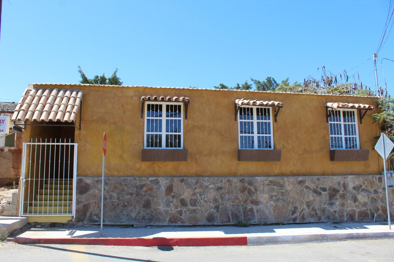 Calle Sin Nombre - Photo 1