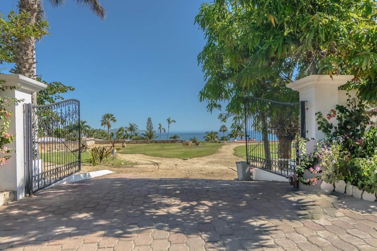 Palmilla Norte Lots 13 + 14 + 15 - Photo 1