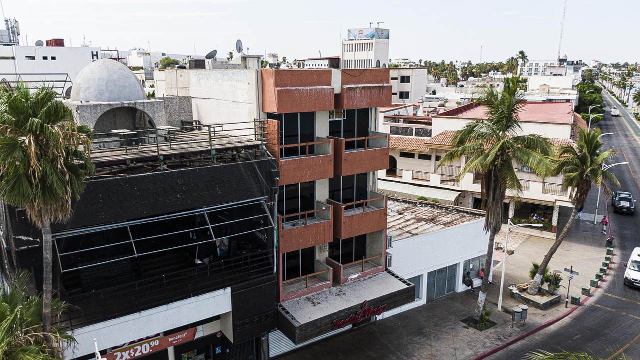 Paseo Alvaro Obregon - Photo 1