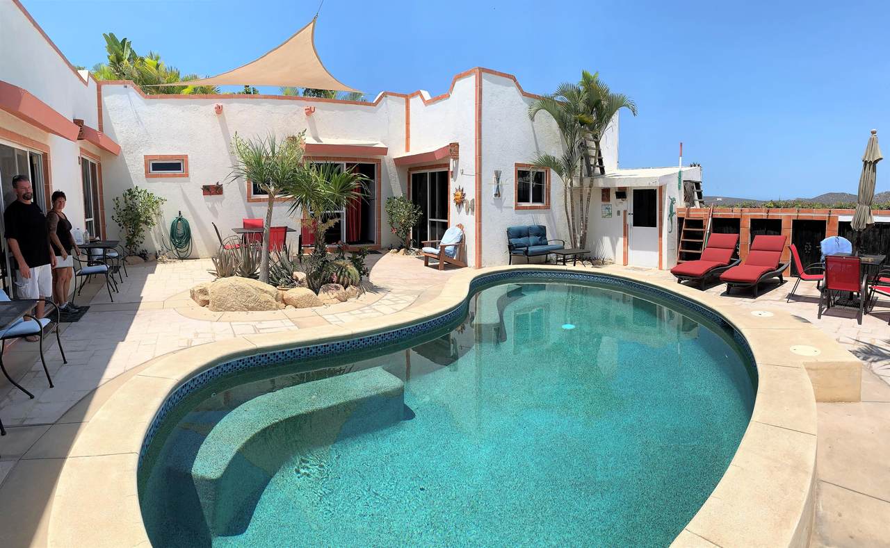 Quintas California Avenue - Photo 1