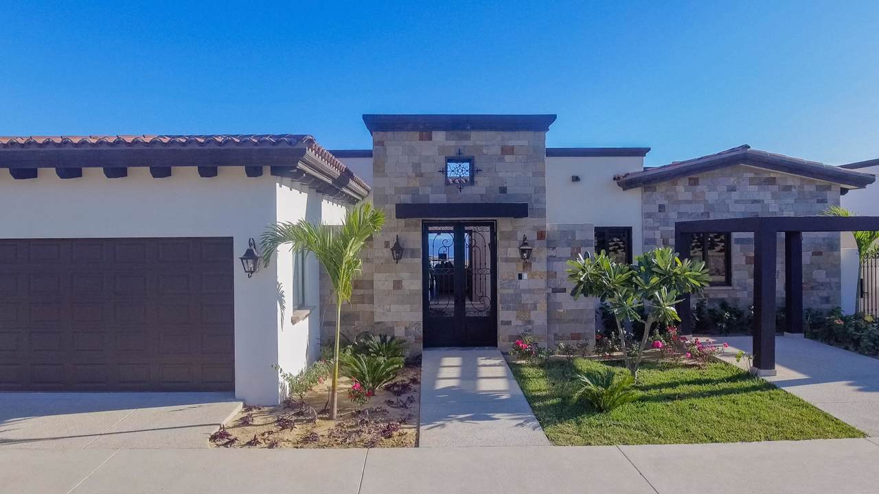3.3 Coronado - Photo 1