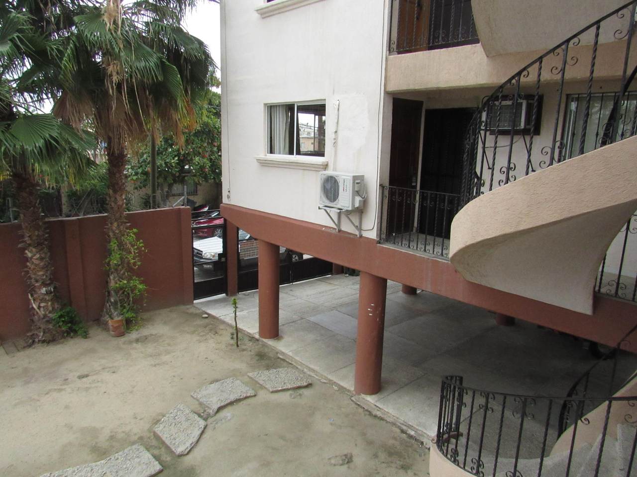 Abasolo - Photo 1