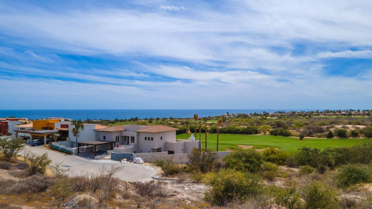 Los Valles - Photo 1