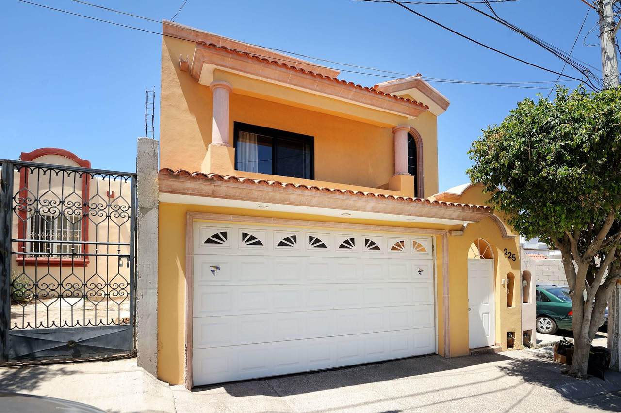 225 Las Presas - Photo 1