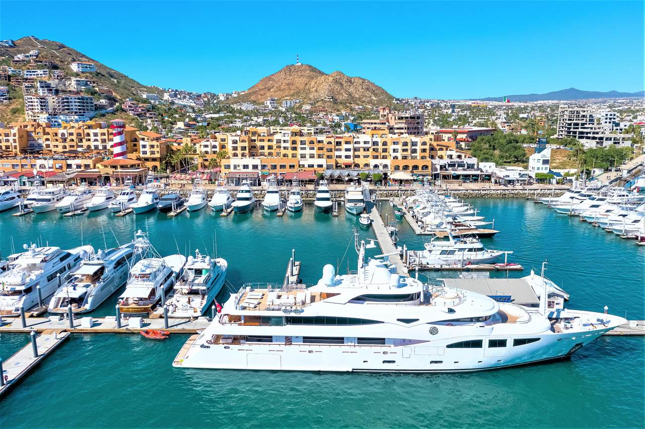 Paseo De La Marina - Photo 1
