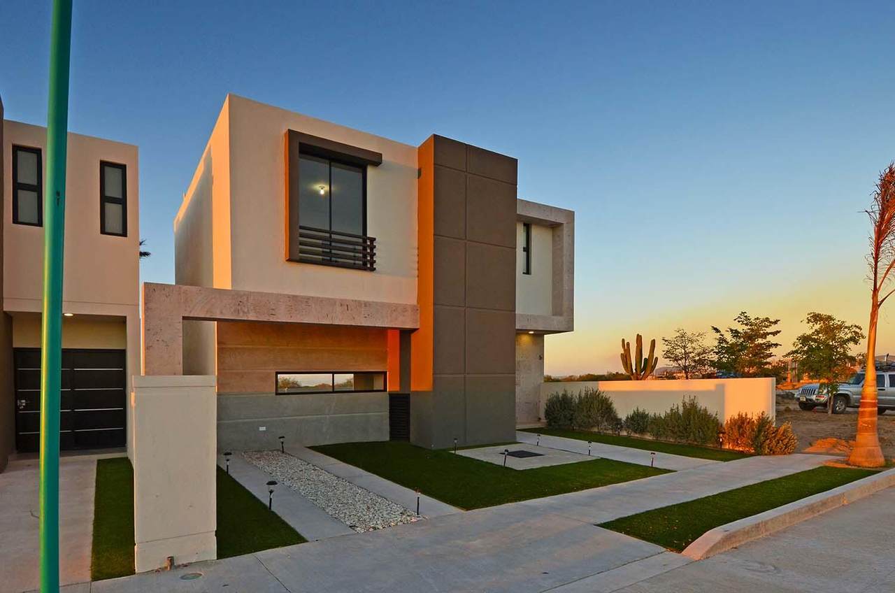 704 Sevilla - Photo 1