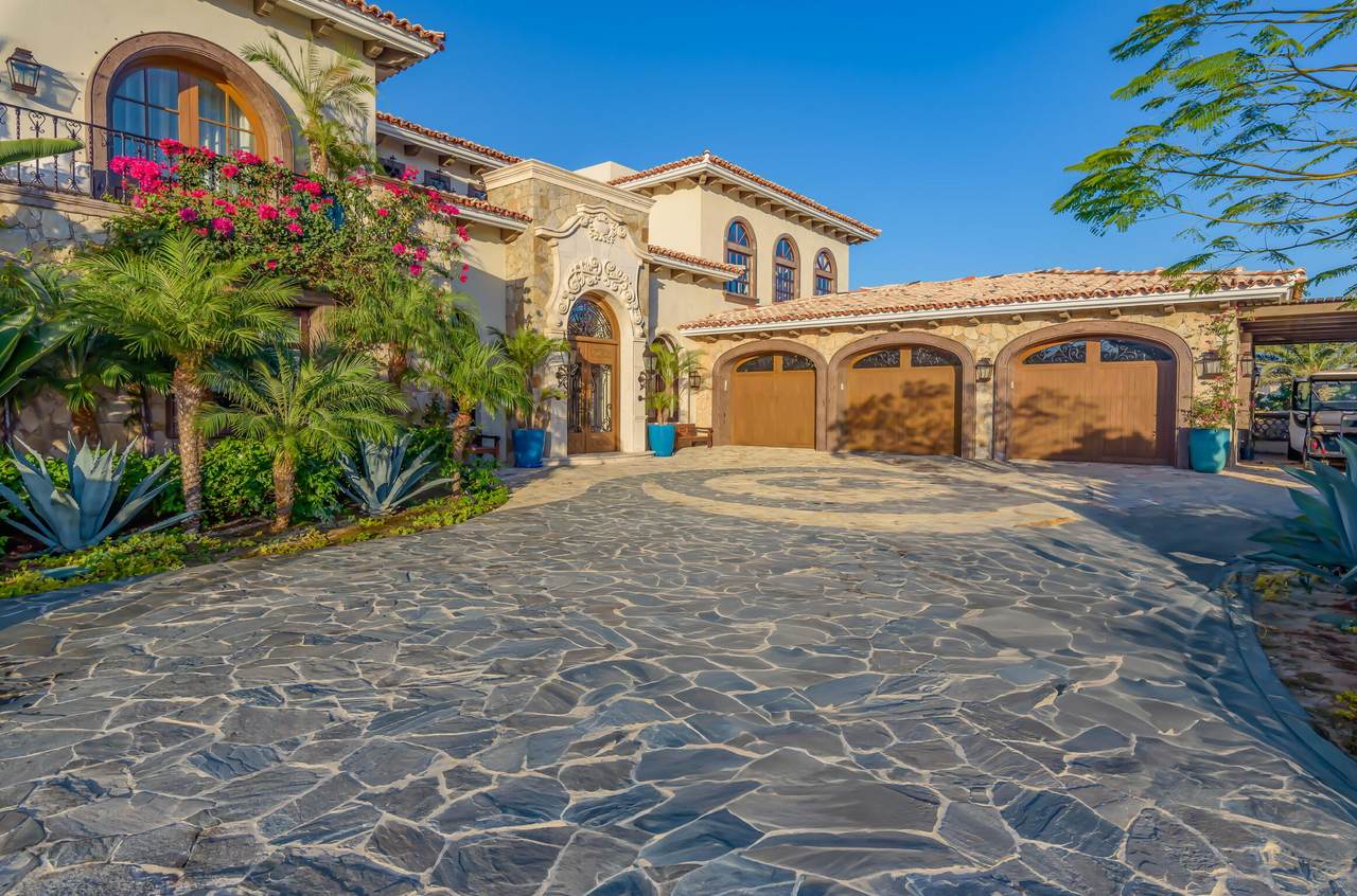 #16 Address Not Published - Photo 1