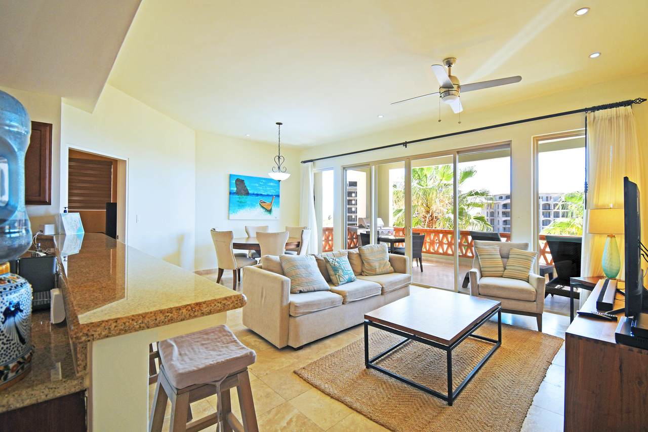  Avenida Palmeras - Photo 1