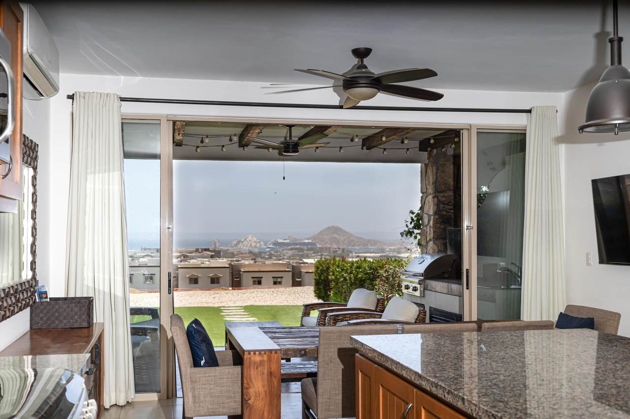  Calle Albatros - Photo 1