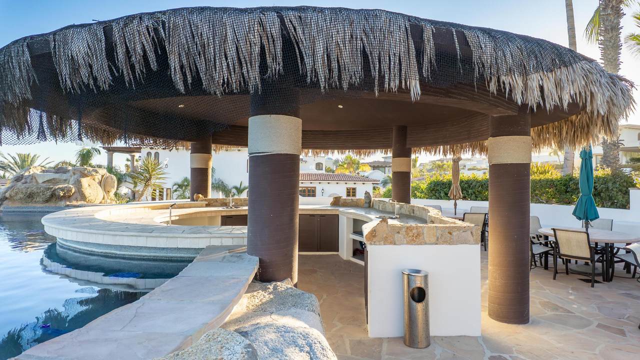  4 Bdr Penthouse - Photo 1