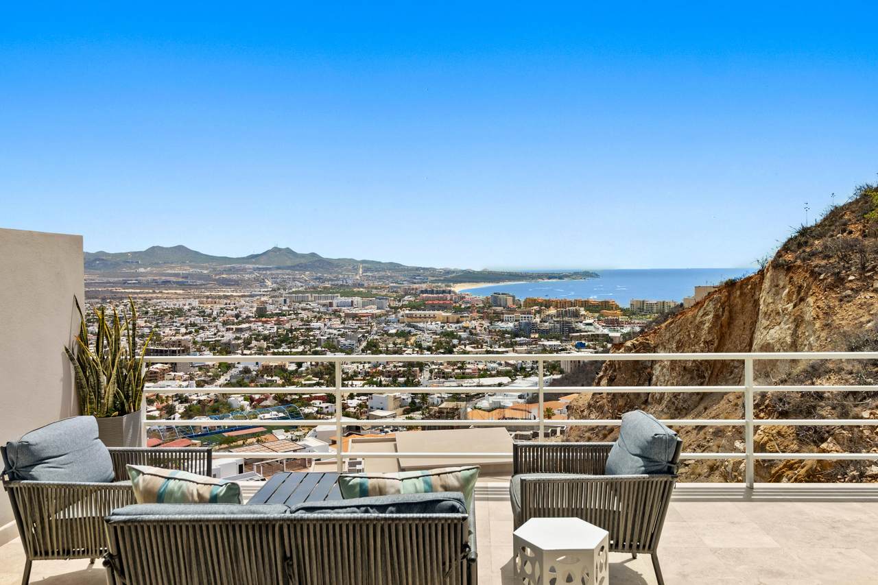  Address Not Published - Photo 1