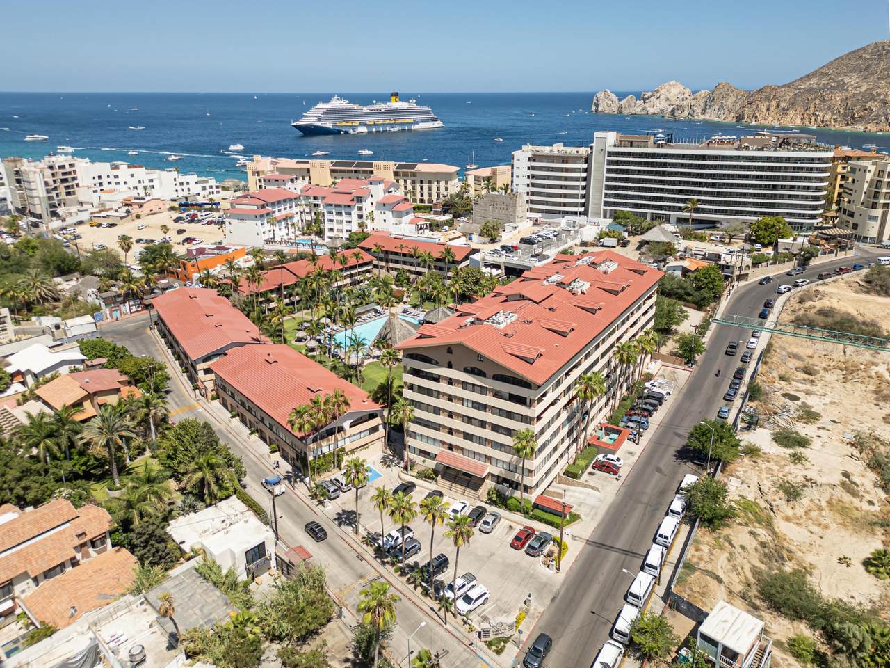  Address Not Published - Photo 1