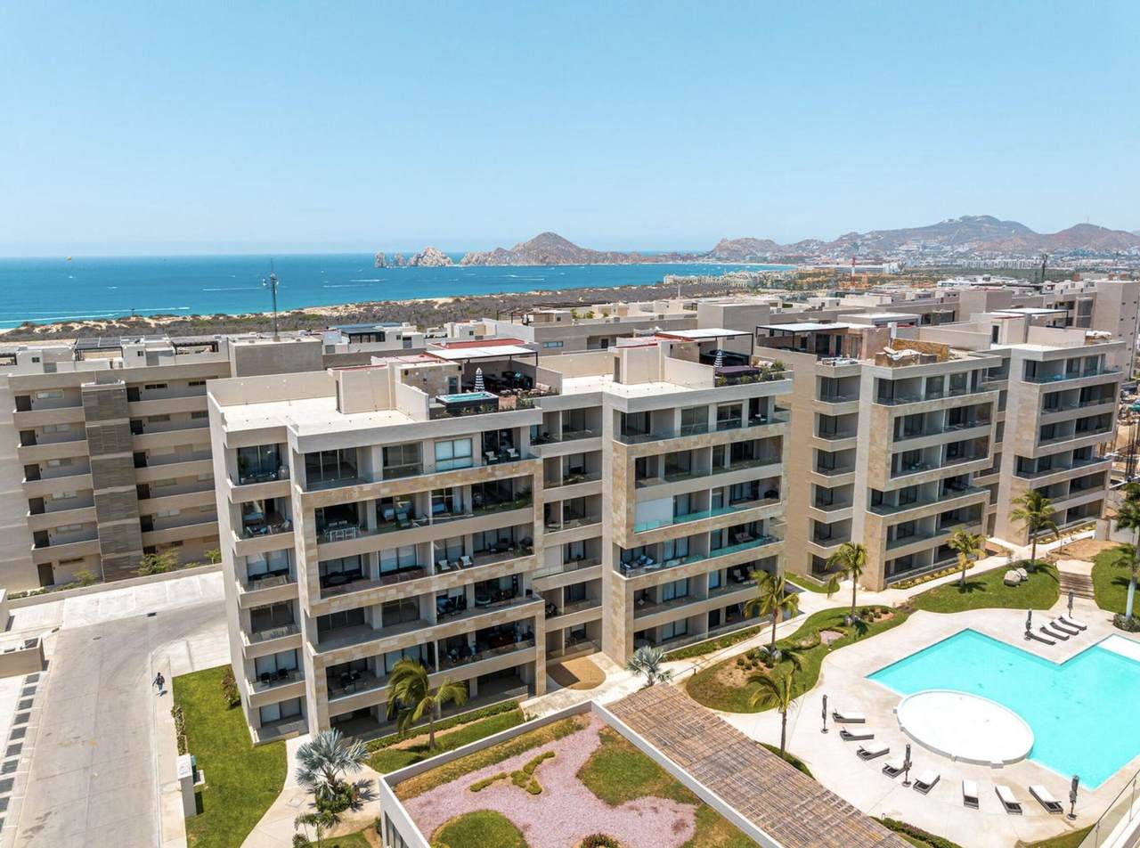  Address Not Published - Photo 1