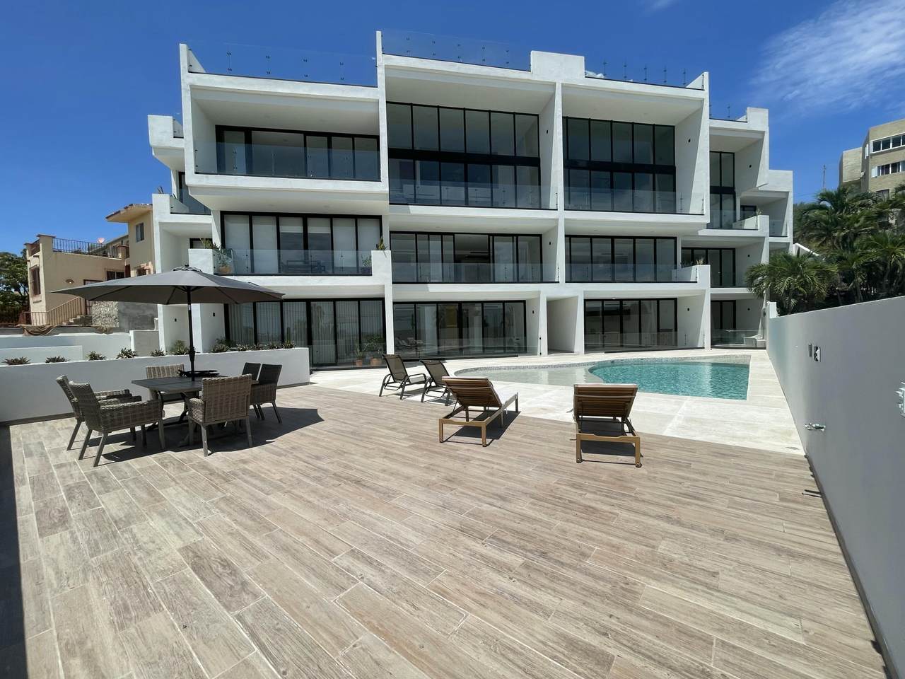  1Ro De Mayo - Photo 1