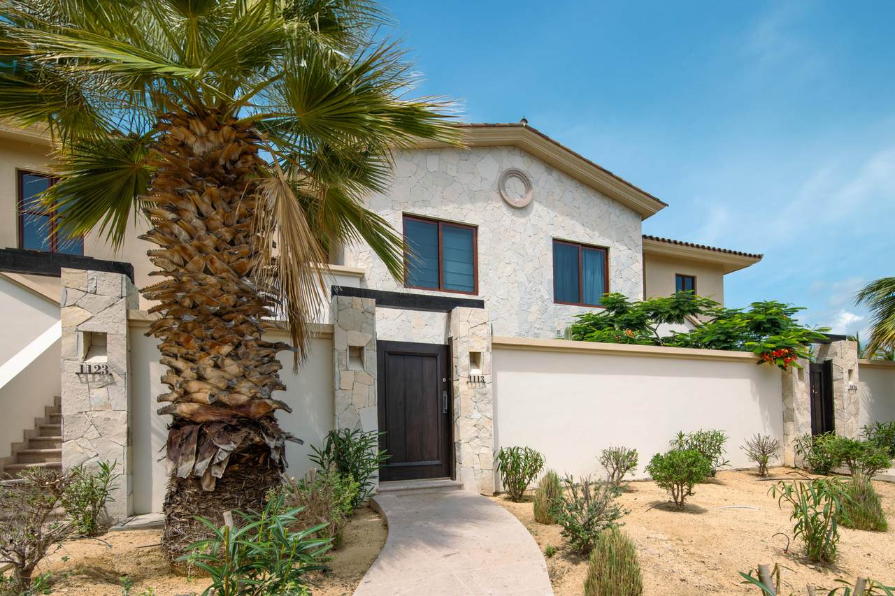  Address Not Published - Photo 1