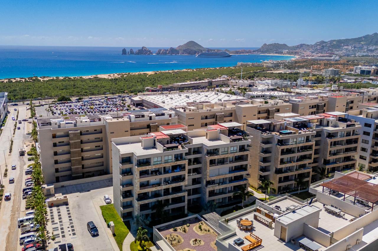  Address Not Published - Photo 1