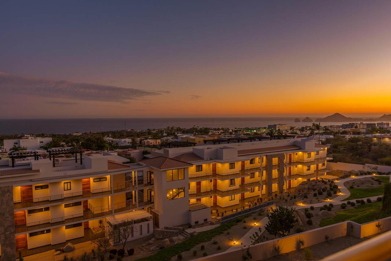  Via Paloma - Photo 1