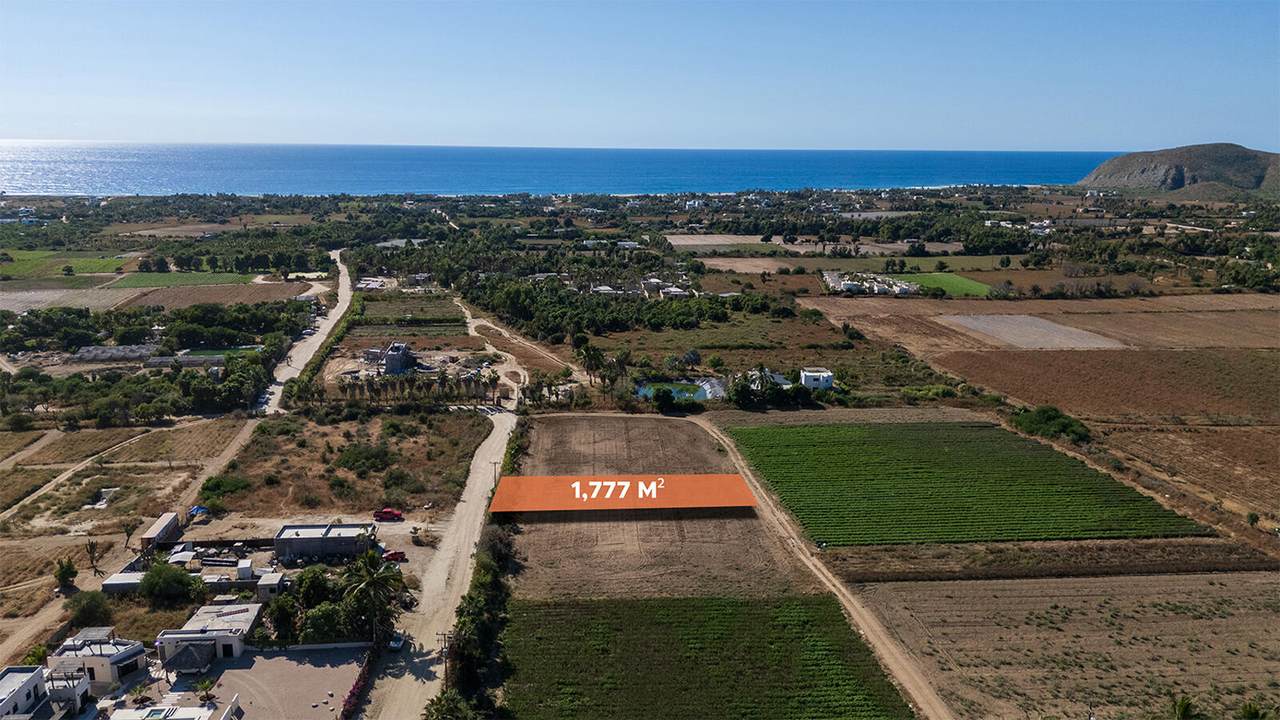  Address Not Published - Photo 1