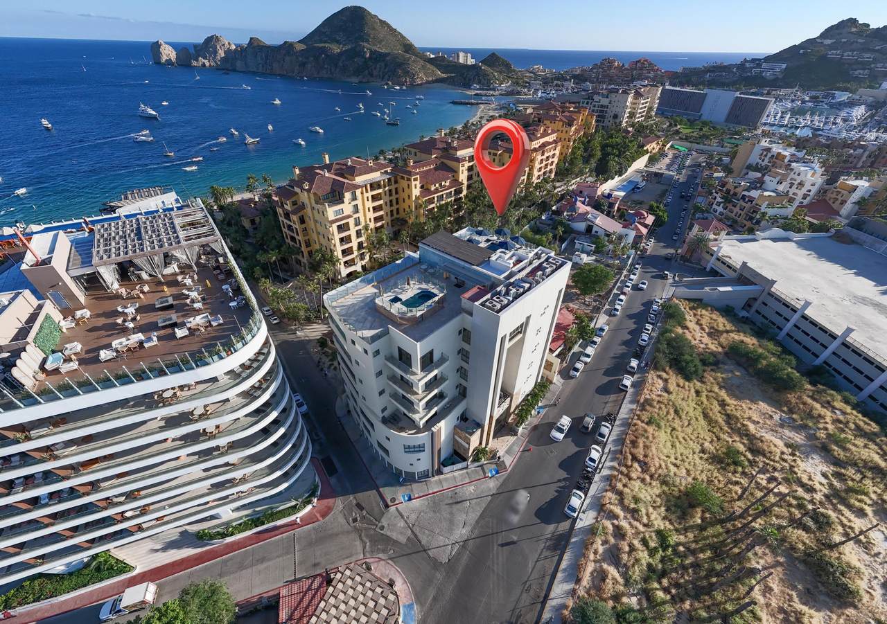  Private Rooftop Pool W/Terrace - Photo 1