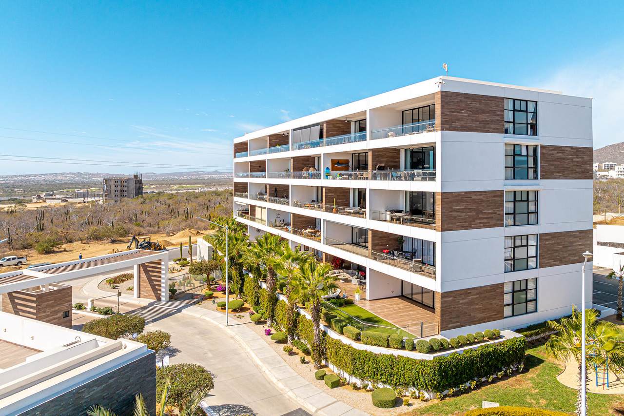  Address Not Published - Photo 1