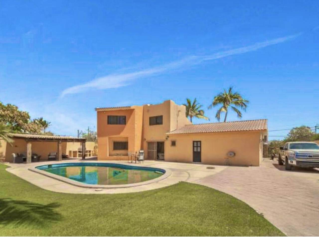 Pool home Palm Garden - Photo 1