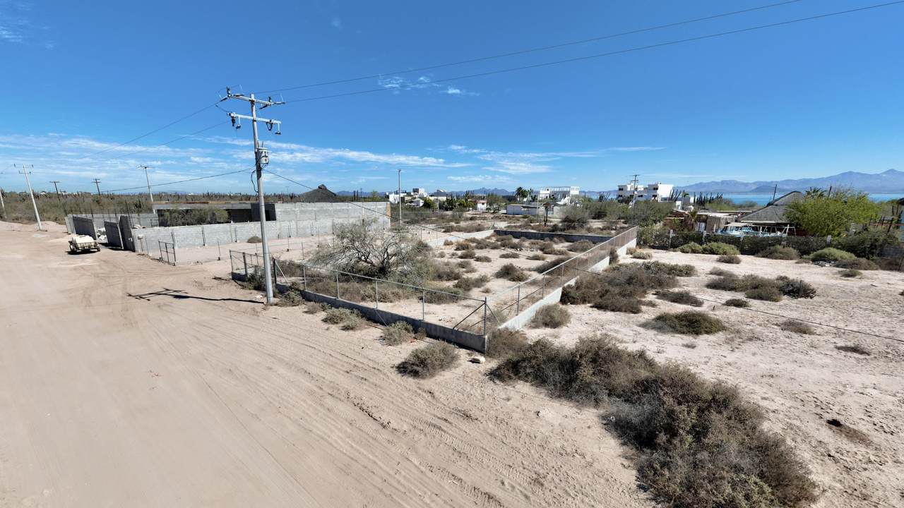 El Centenario - Photo 1
