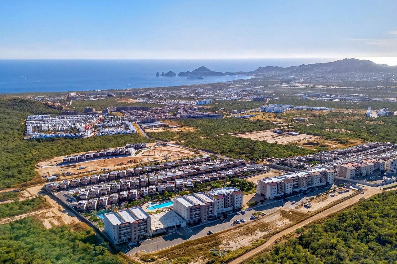  Address Not Published - Photo 1