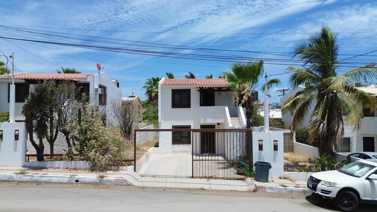 2 Malvarrosa - Photo 1