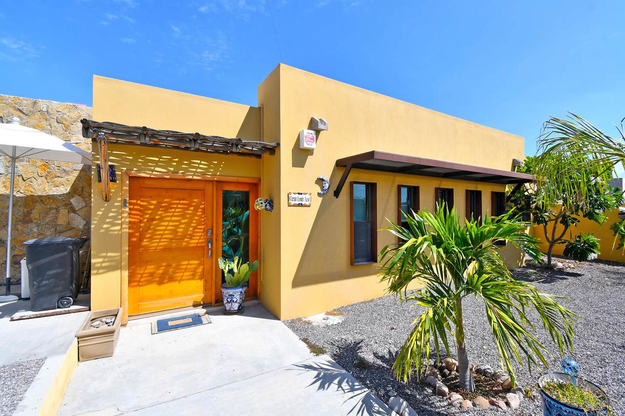 574 Calle 12 - Photo 1