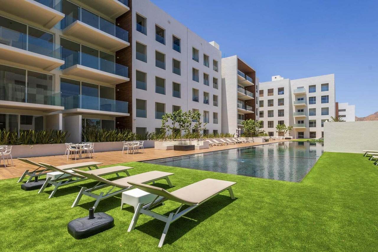 3 bedroom Steps From The Beach Marea - Photo 1