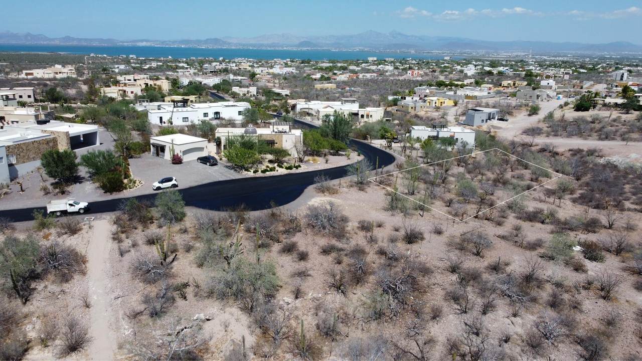  Vista Mar - Photo 1