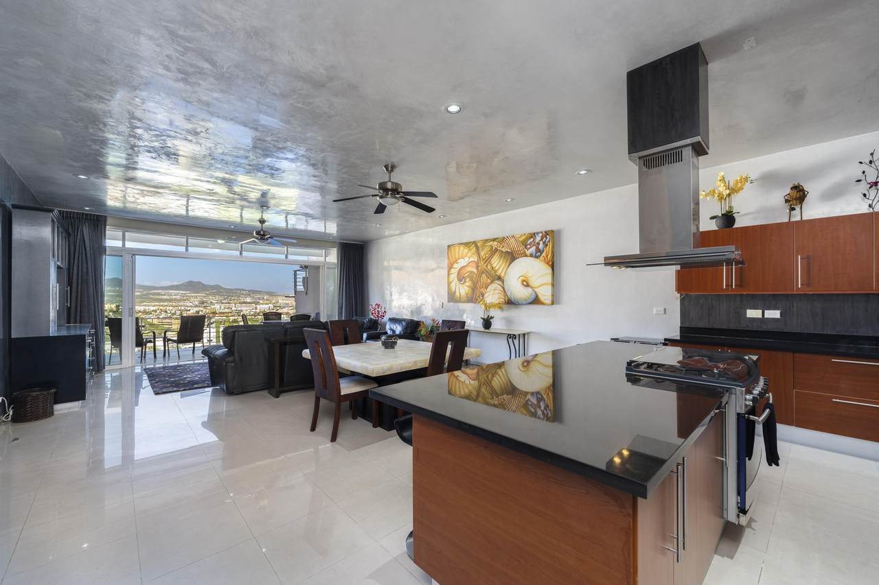  Address Not Published - Photo 1