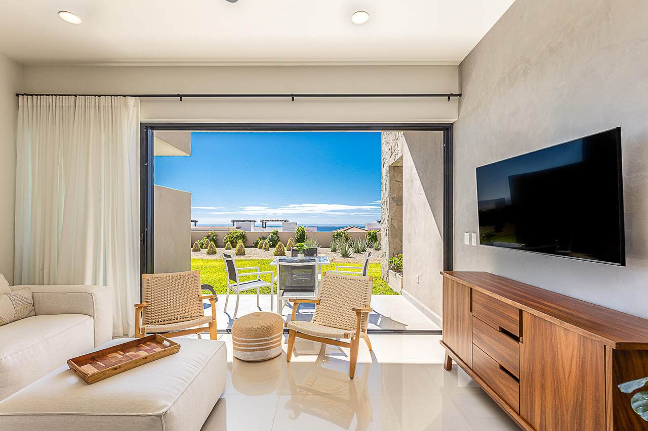 Turnkey Pentgarden One-Bed - Photo 1