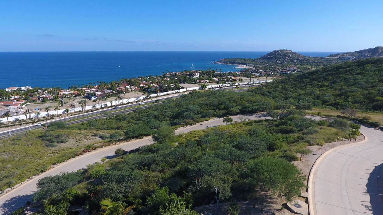 La Vista - Photo 1