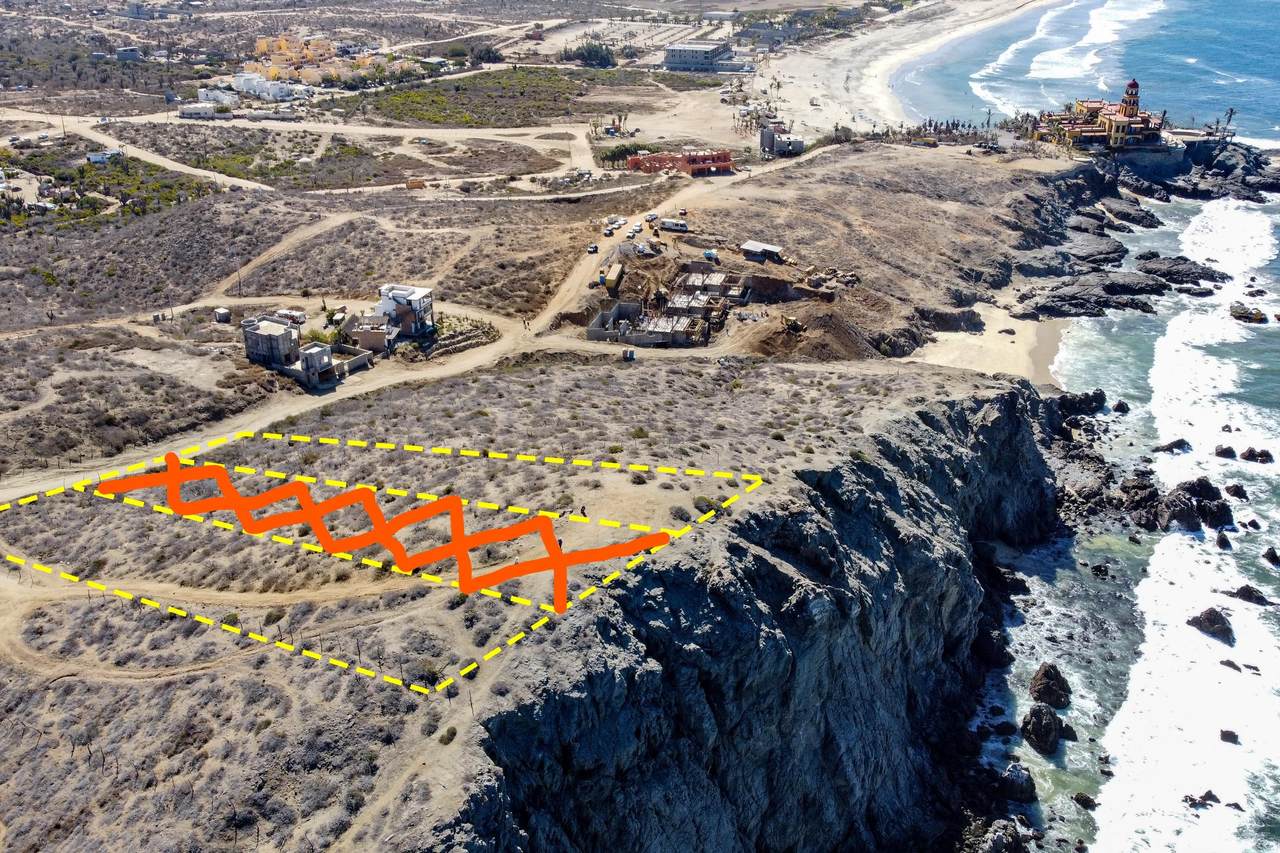 Oceanfront Cliffs Los Cerritos - Photo 1