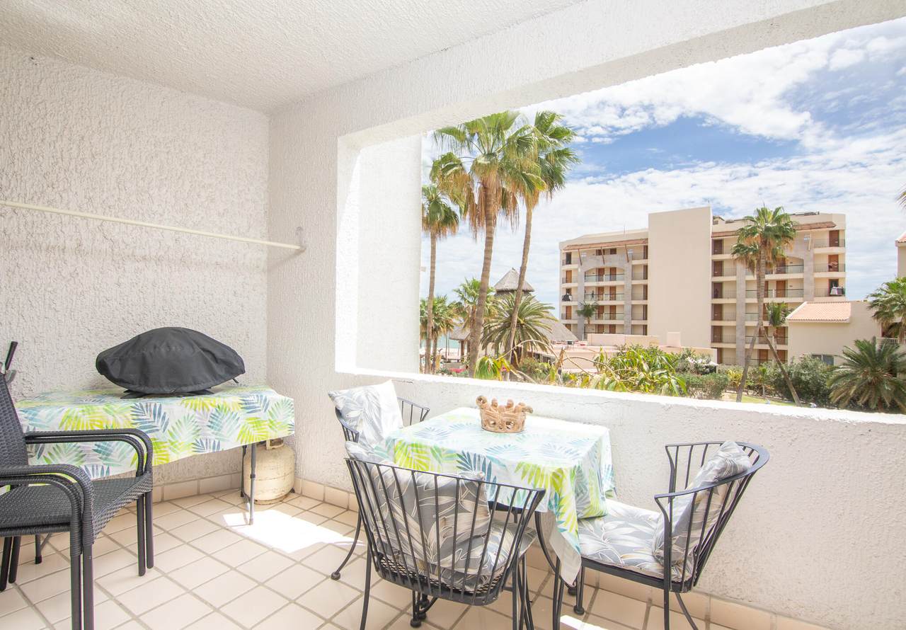Beach Front Jewel - Photo 1