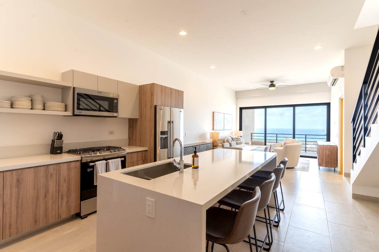 2 BD Penthouse - Photo 1