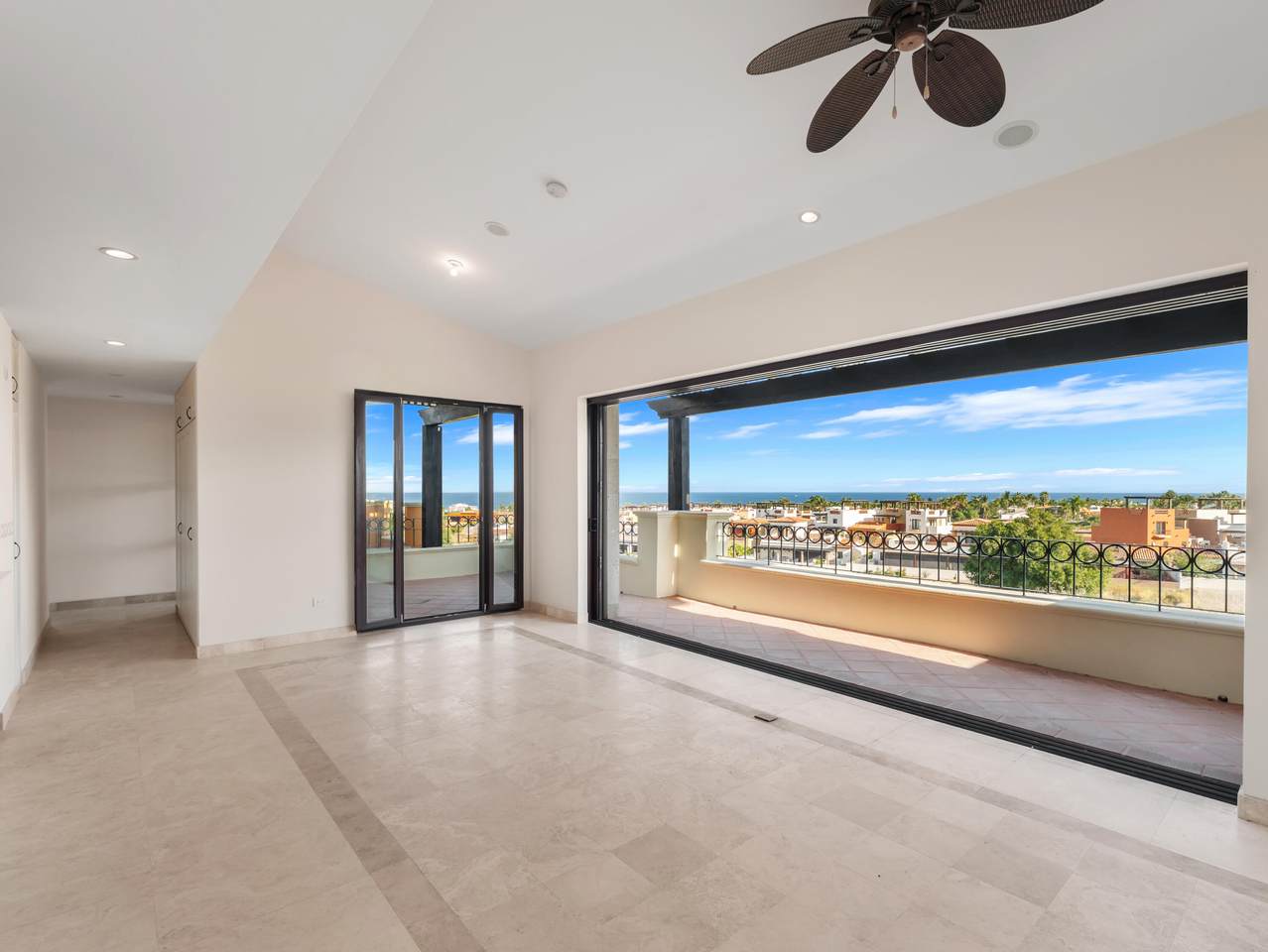  Address Not Published - Photo 1