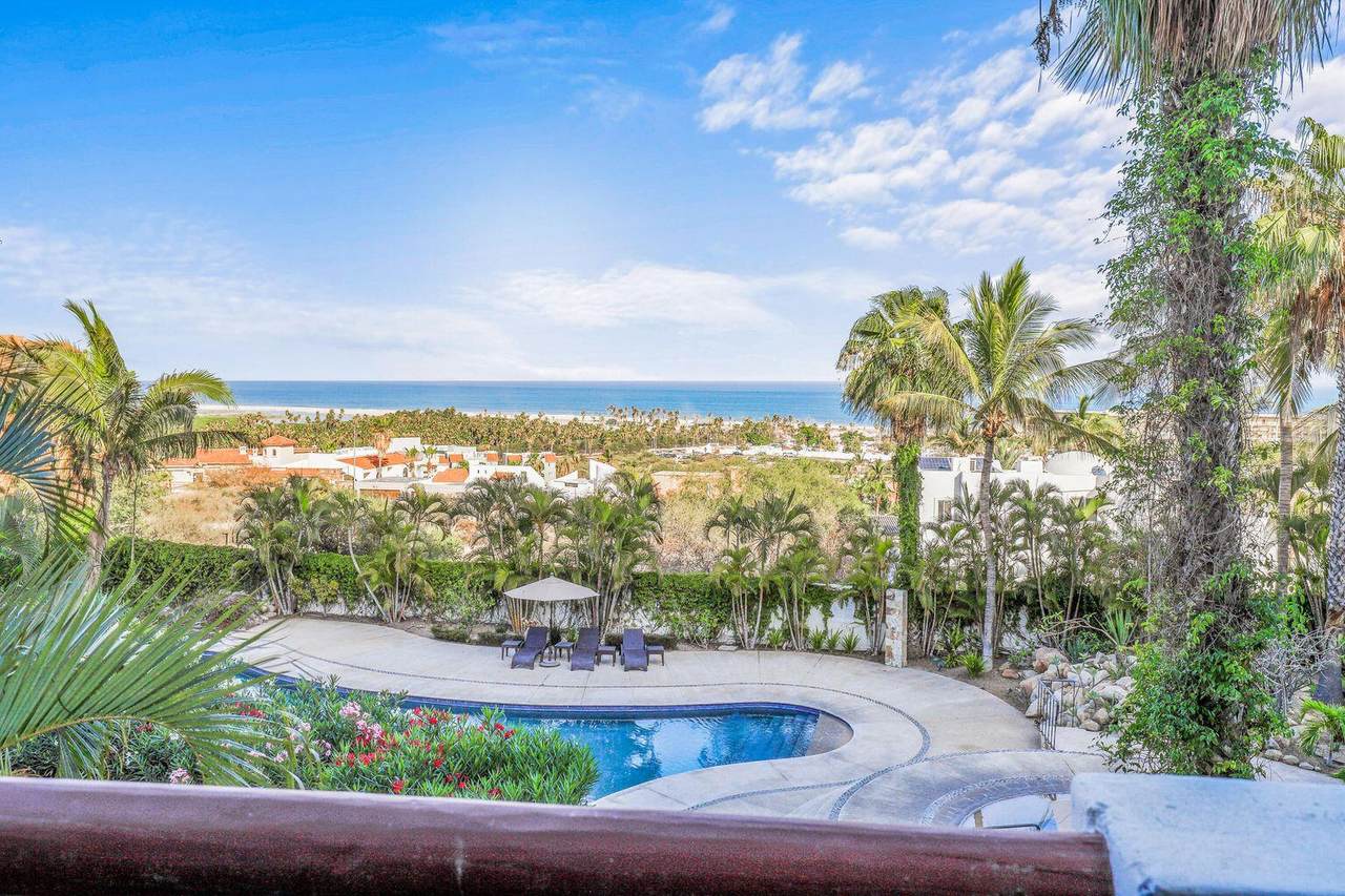  Address Not Published - Photo 1