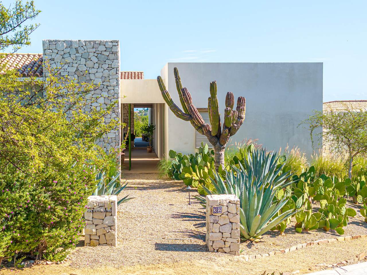  Address Not Published - Photo 1