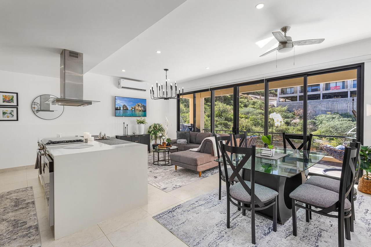  Vista Mare - Photo 1