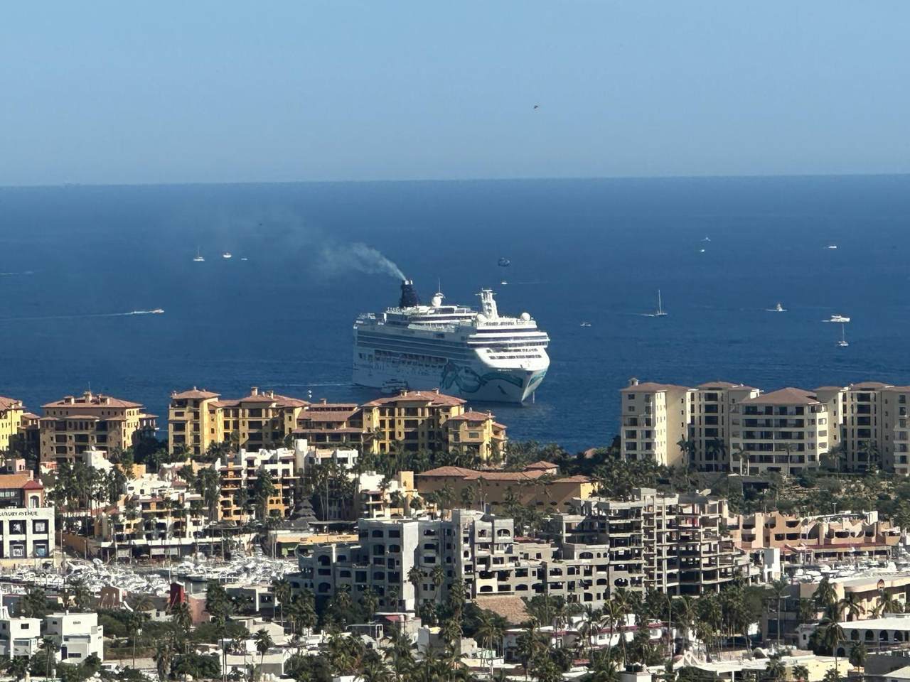  Address Not Published - Photo 1