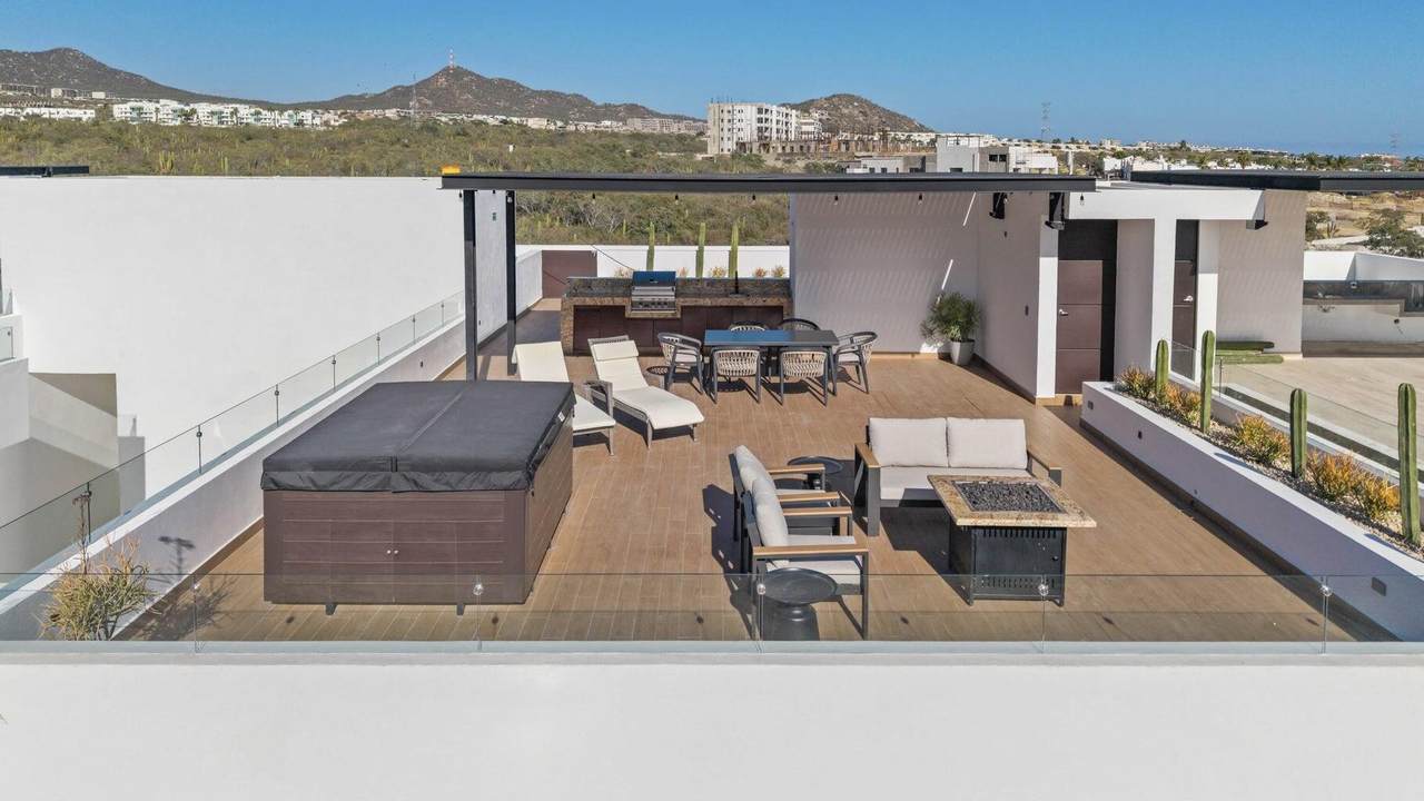  Solara Del Mar 3Br Penthouse - Photo 1