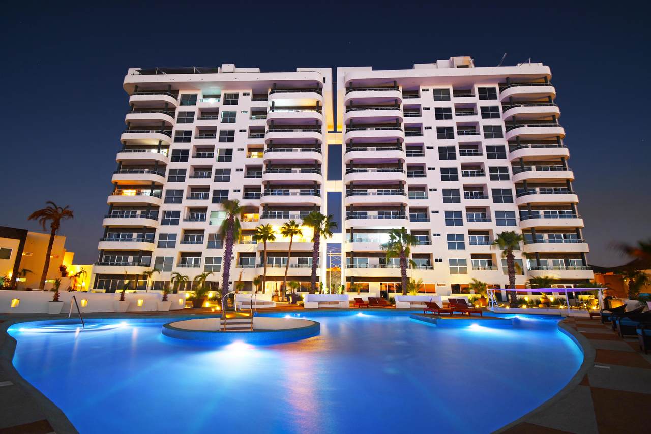 216 Puerto De Espernza - Photo 1