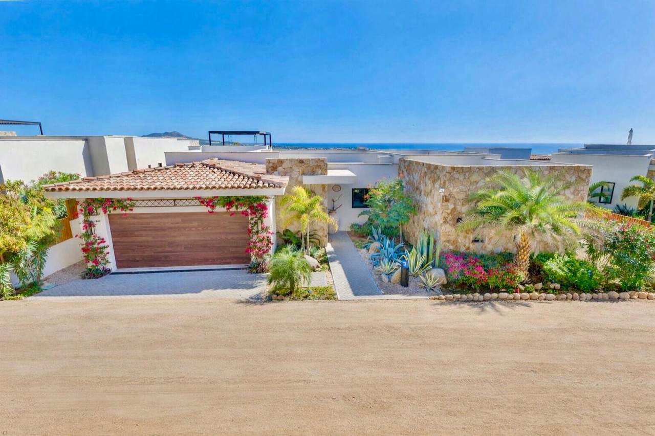 #7 Address Not Published - Photo 1