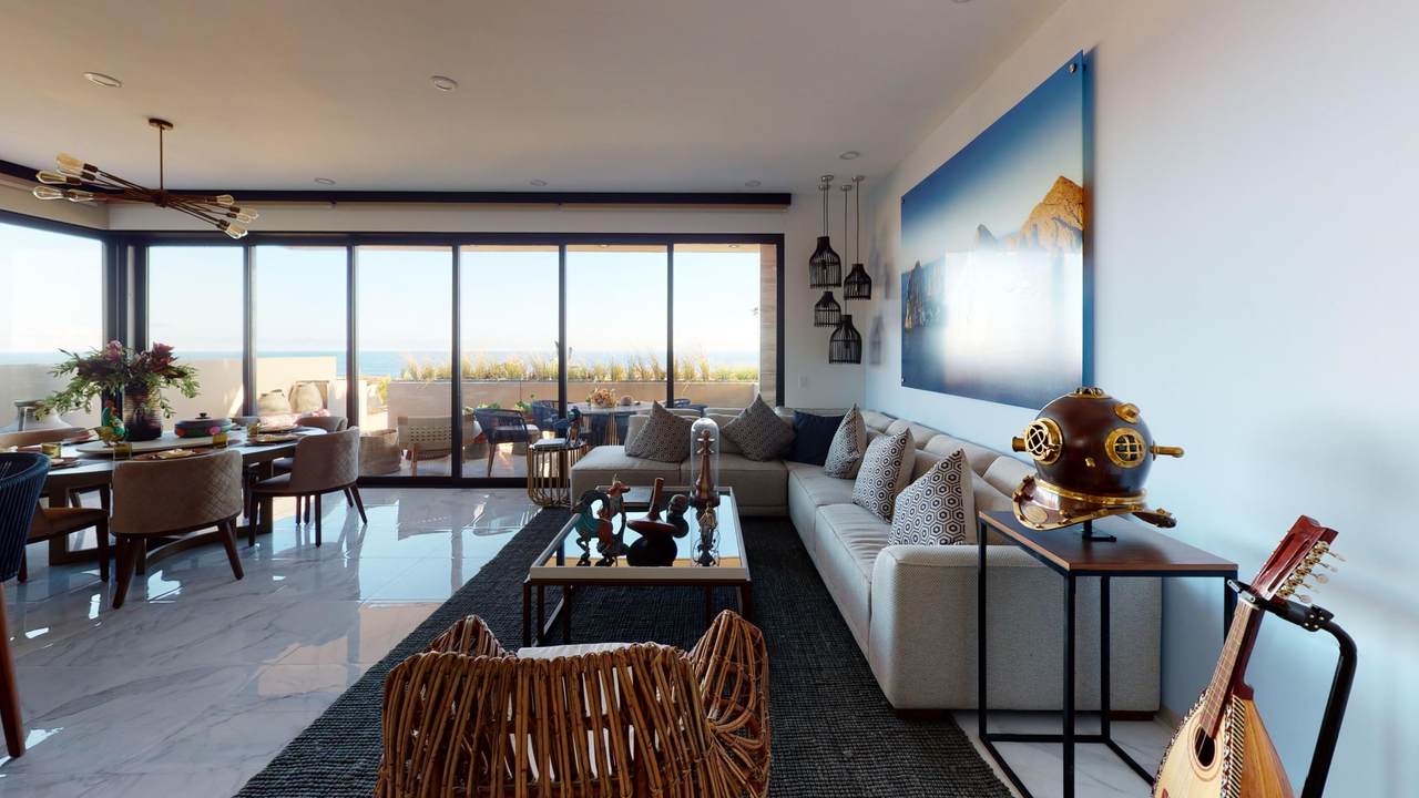 Pacific Bay Luxury Residential - Photo 1